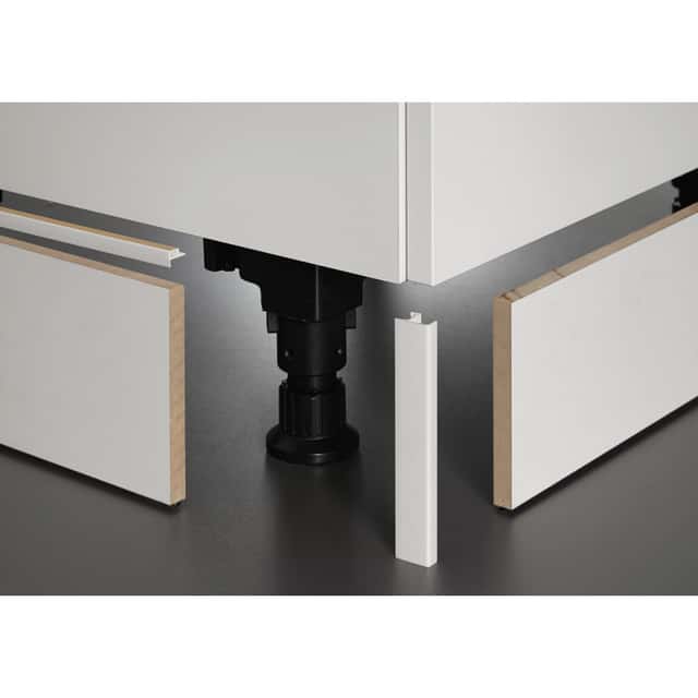 Plinth return panel with
floor sealing profile
for supplementary and - 1