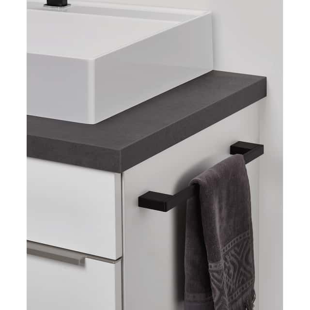 Towel rail
matching railing handle no.
620 - 1