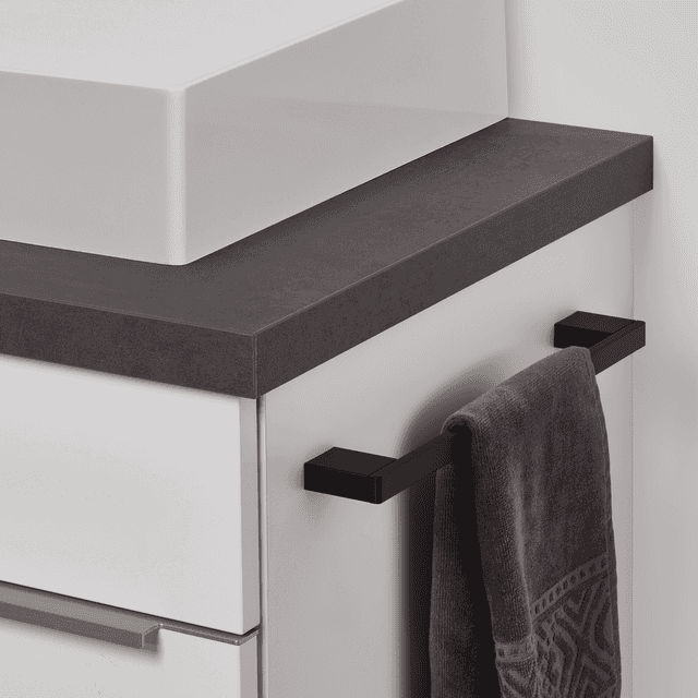 Towel rail
matching railing handle no.
620