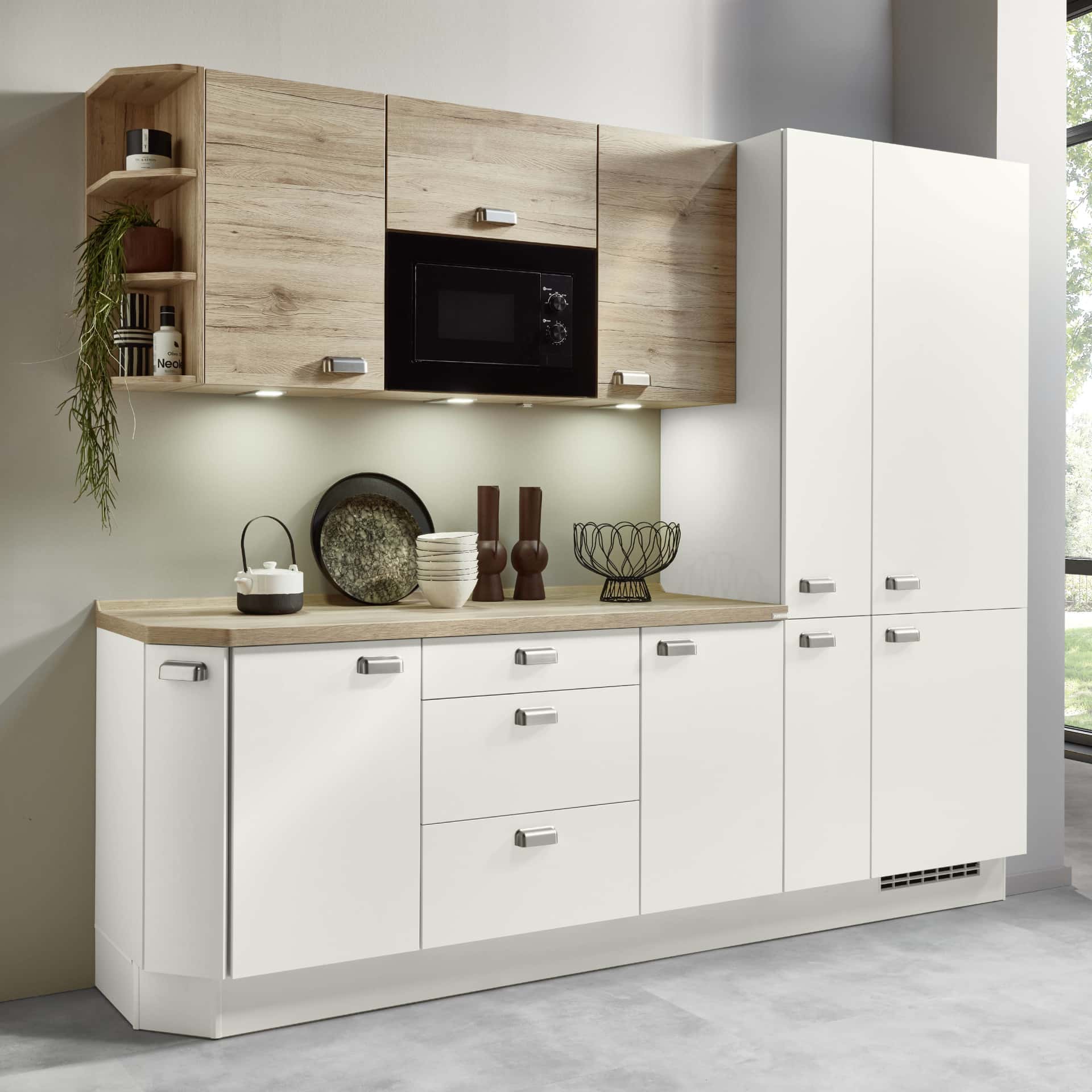 Nobilia Diagonaler Schrank in Weiß 416 aus Laser