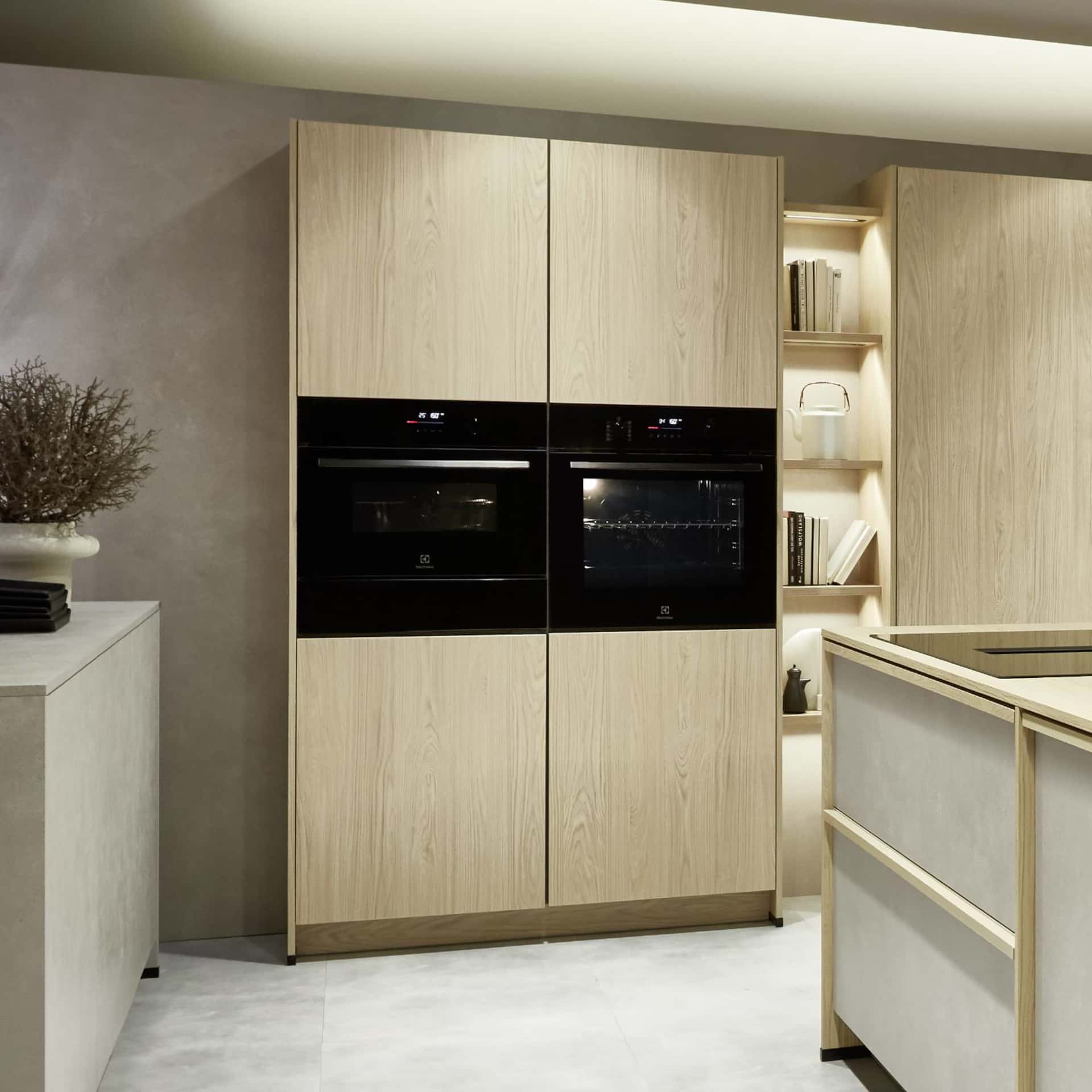 Hochschränke Kühlschrank Backofen BA 2 03_01_31874_25_Riva_842_M.jpeg